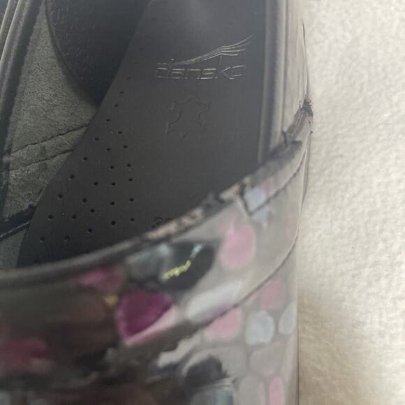 DANSKO Women's Stone Pebble Purple/Blue/Silver Multi Color Clogs Size 39/8-8.5 - Picture 9 of 11